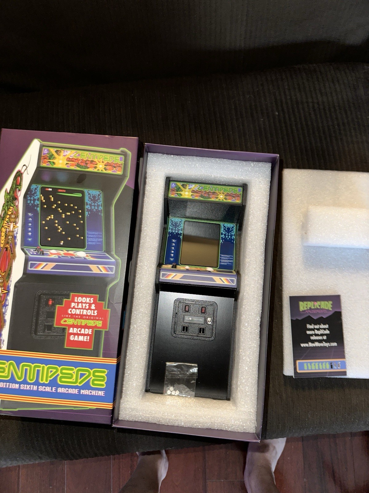 New Wave Toys Replicade Atari Centipede 1/6 Scale Arcade Game 100% Brand New NIB
