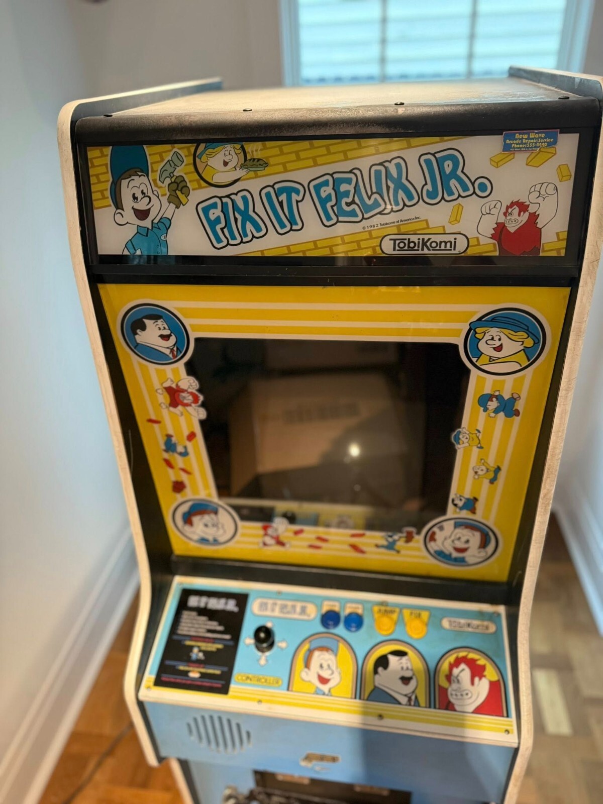 Disney Original Fix It Felix Jr. Arcade Machine (Ultra Rare)