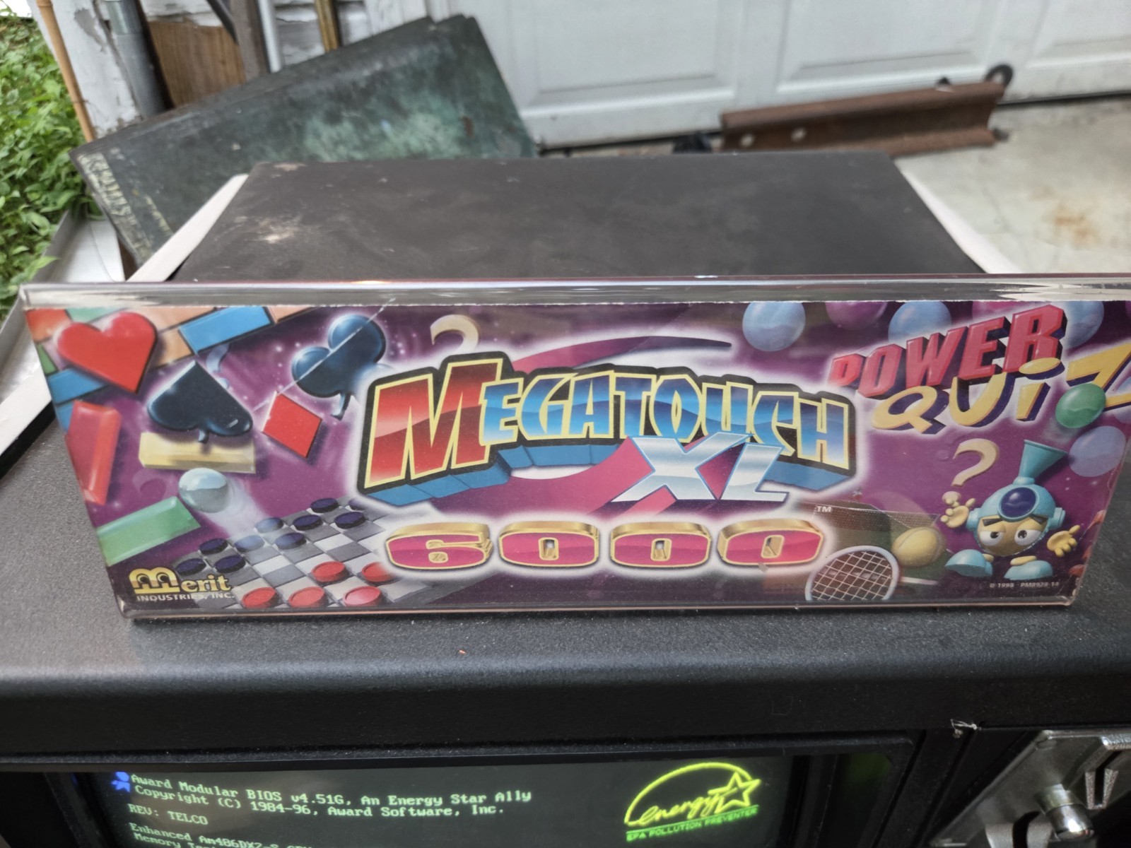 Megatouch XL 6000 Countertop Arcade Machine Merit Industries
