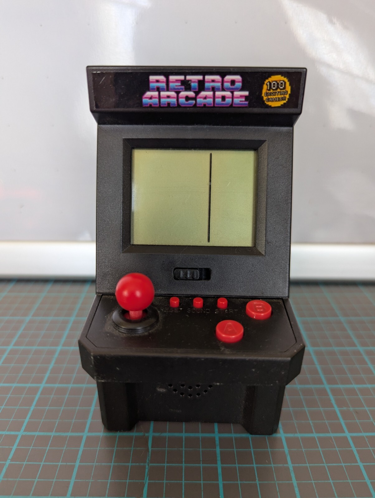 Retro Arcade 100 Exciting Games Mini Plastic Game Machine Tested Works