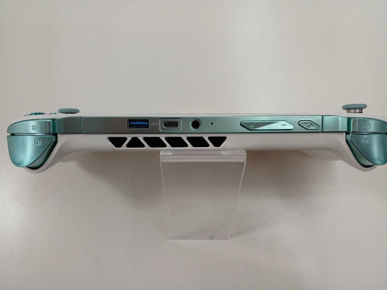 ONEXPLAYER ONEXFLY W3220 Ryzen 7 7840U 32GB 2TB FHD 120Hz Handheld PC White 2023