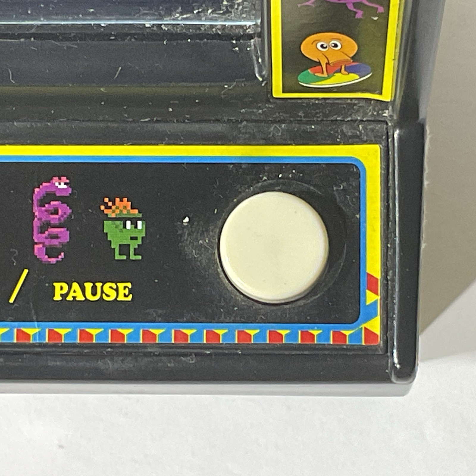 Q Bert Mini Arcade Game 2016 Miniature
