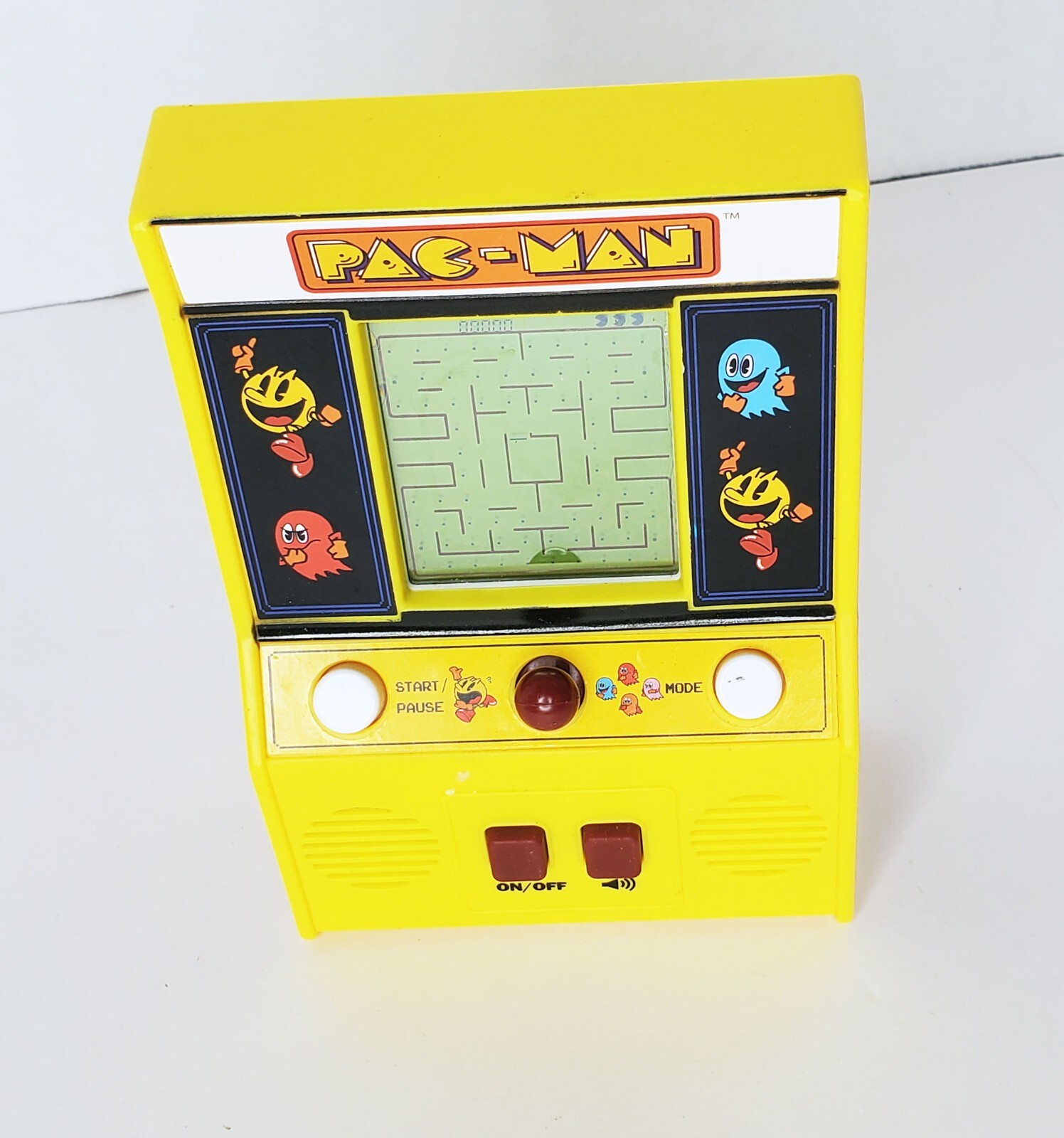 Pac-Man Mini Arcade Game 6″ Handheld Machine Basic Fun Portable Battery Operated