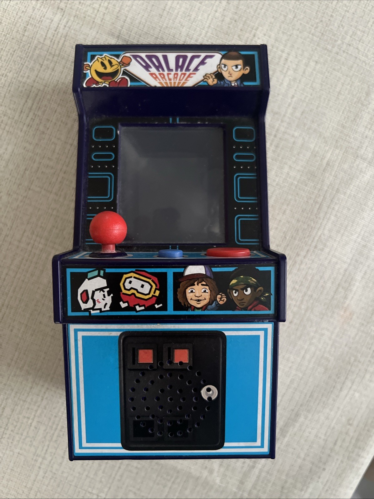 STRANGER THINGS PALACE ARCADE HASBRO MINI GAME Unit 20 Games Tested And Works