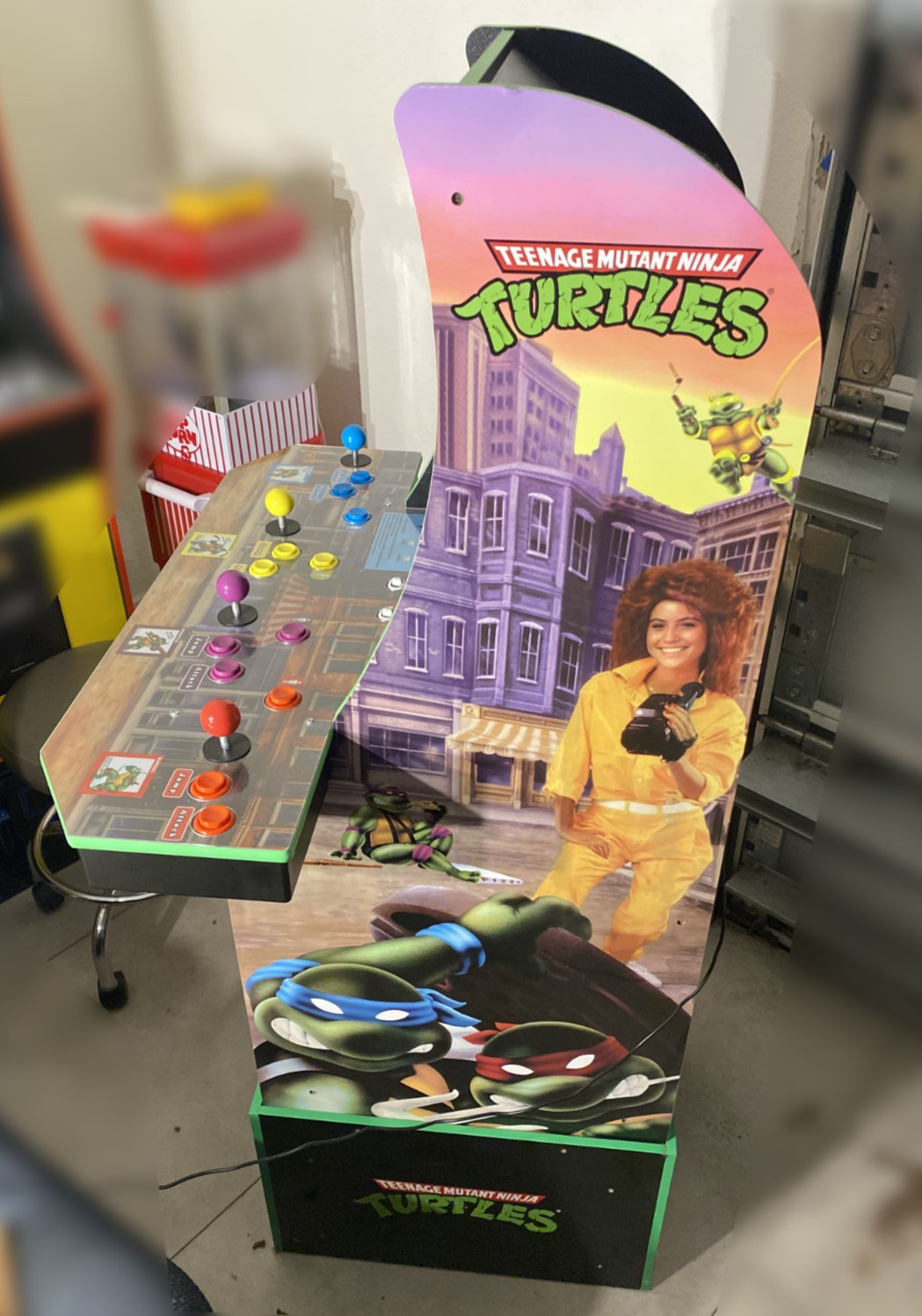 Arcade1Up Teenage Mutant Ninja Turtles + In Time Arcade Cabinet with Riser
