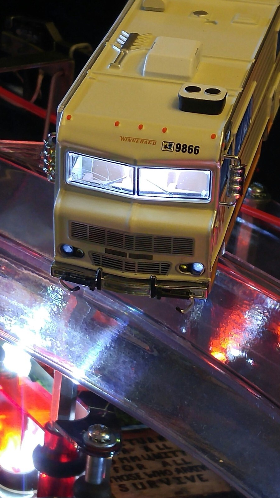 The Walking Dead Glowing Dale Horvath’s RV Mod