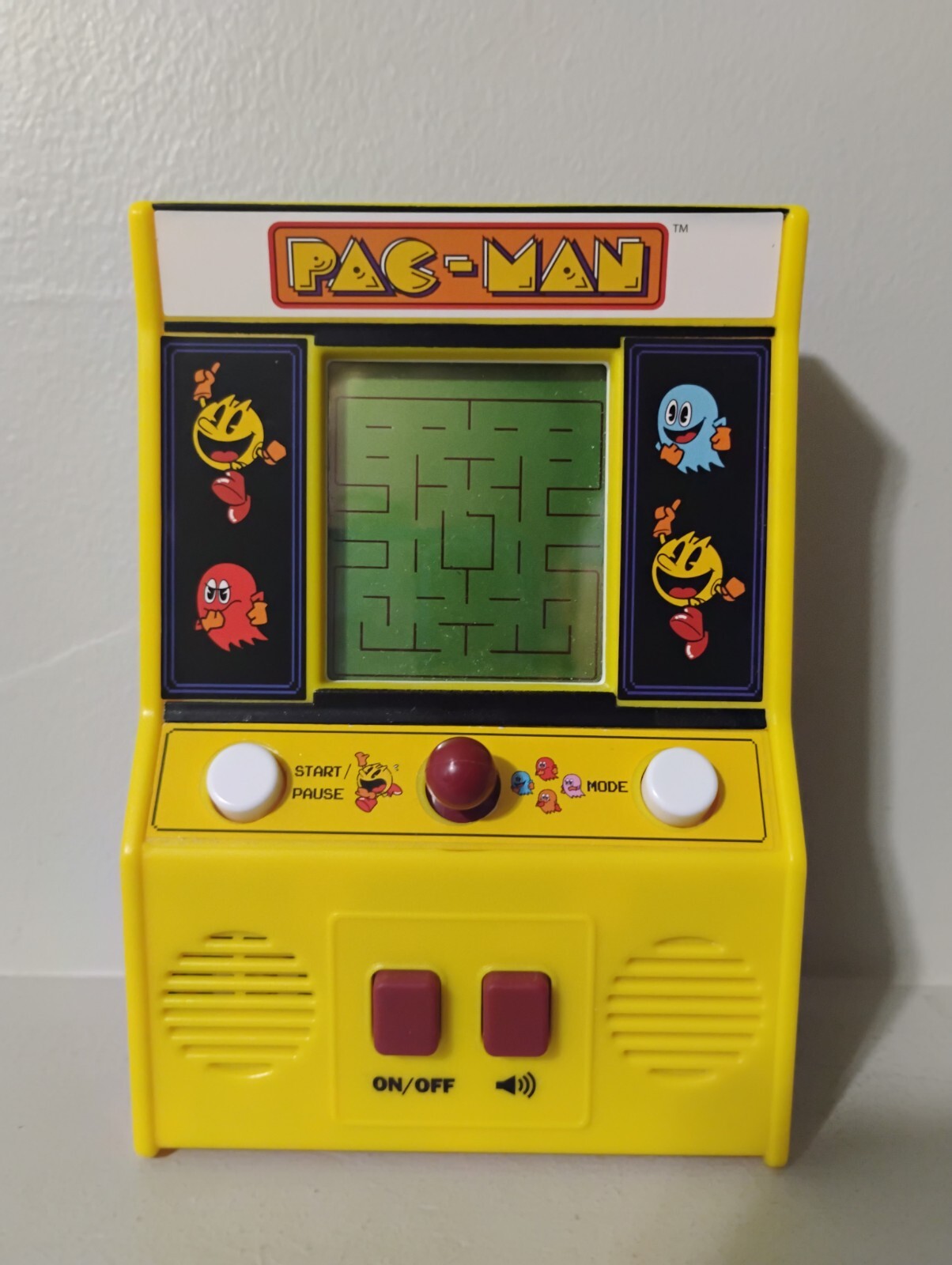 Bandai Namco Classic Pac-Man Retro Mini Handheld Arcade Game WORKS