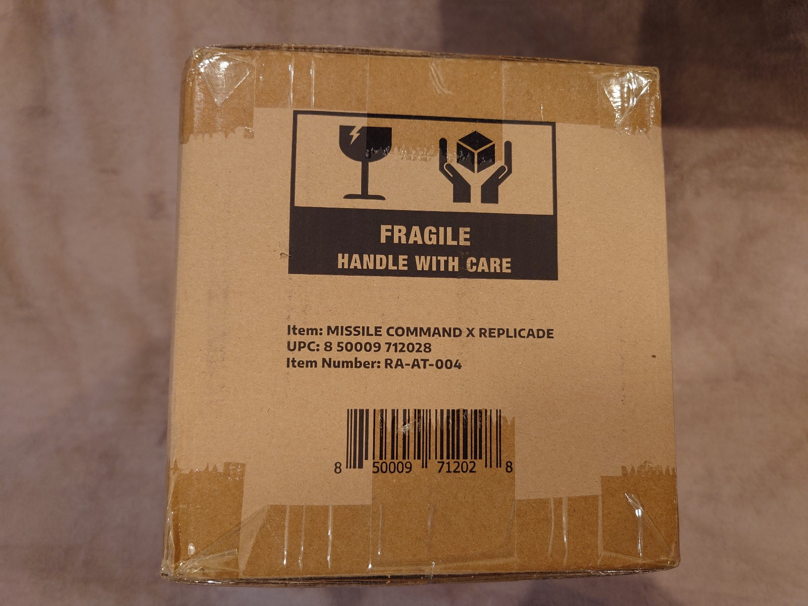 New Wave Toys Missile Command Replicade 1/6 Scale Arcade Cabinet – BRAND NEW