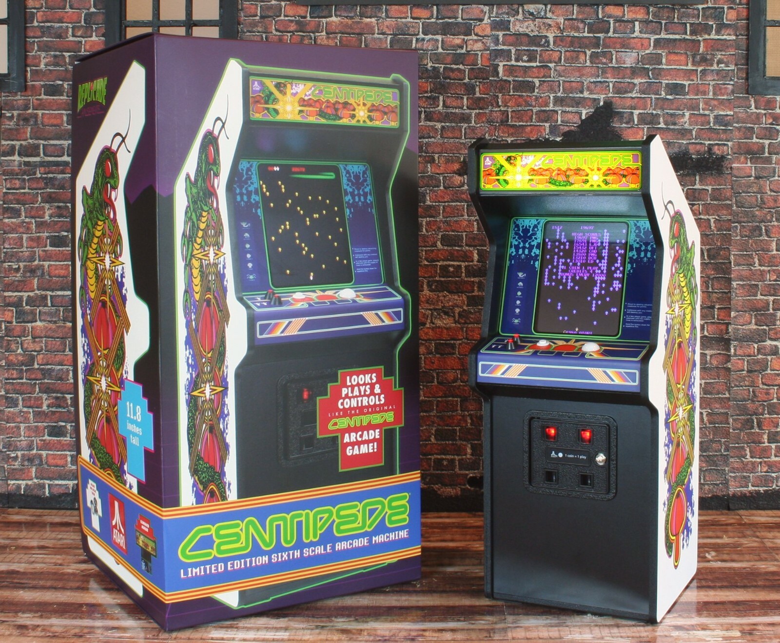 New Wave Toys Replicade Atari Centipede 1/6 Scale Arcade Game 100% Brand New NIB