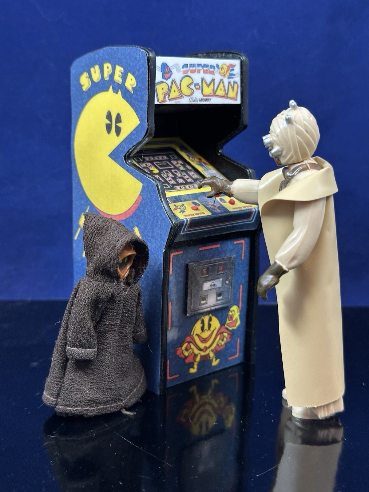 Custom Mini Arcade Machine Model (1:18 Scale): Super PAC Man