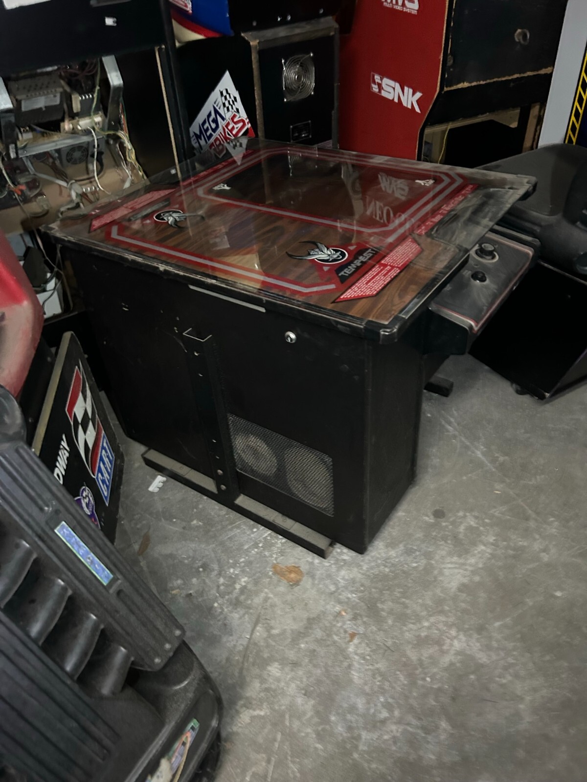 tempest arcade game table. Working good.