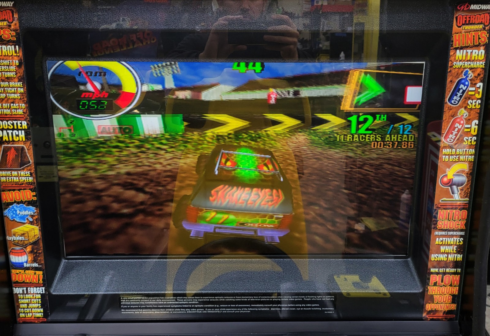 Midway OFFROAD THUNDER Sit Down Arcade Driving Video Game Machine – 24″ LCD