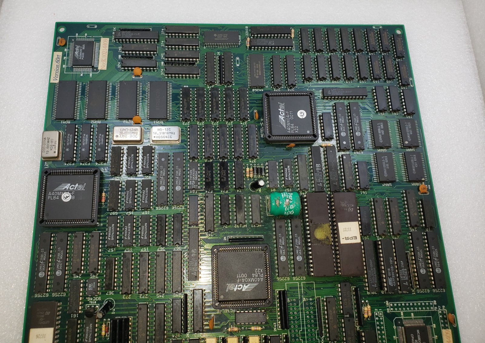 Original PCB (not working )Video Arcade Game K10214409 Version 60rt