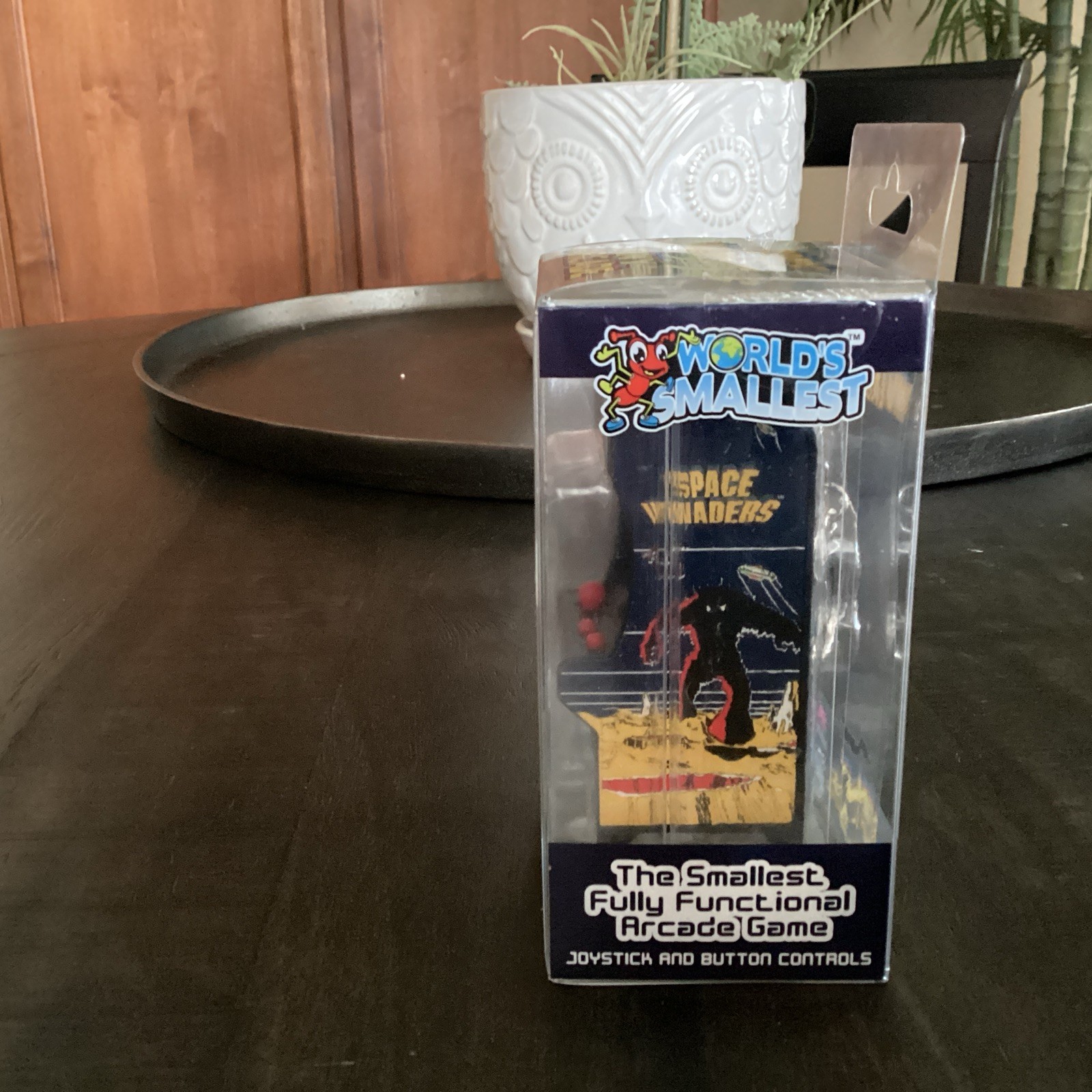 Tiny Arcade Space Invaders Miniature Arcade Worlds Smallest 2017 Keychain Toy
