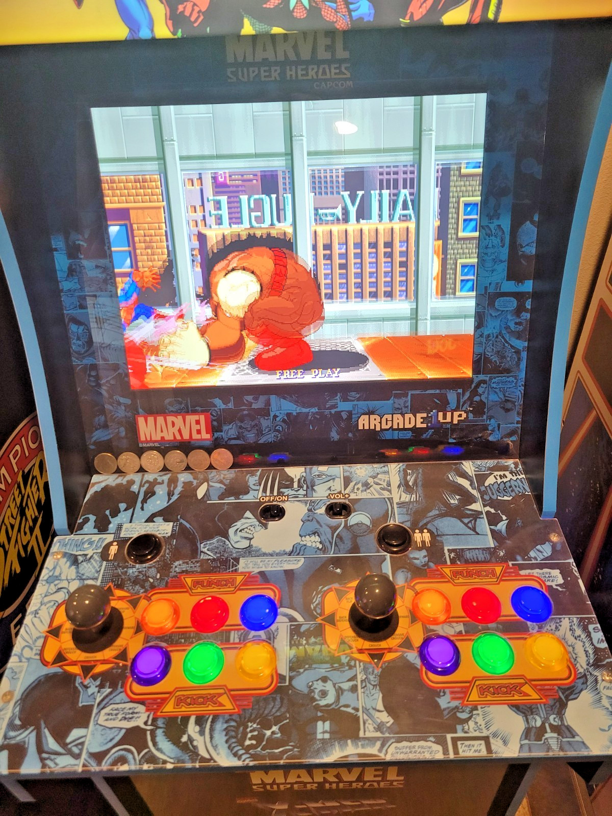 ARCADE1UP MARVEL SUPERHEROES 3-IN-1 CAB W/RISER & LIT “INFINITY STONE” BUTTONS