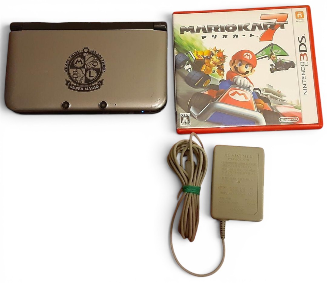 Nintendo 3DS LL XL Mario Silver NTT Limited 100 System Mario Kart 7 Tested FAST
