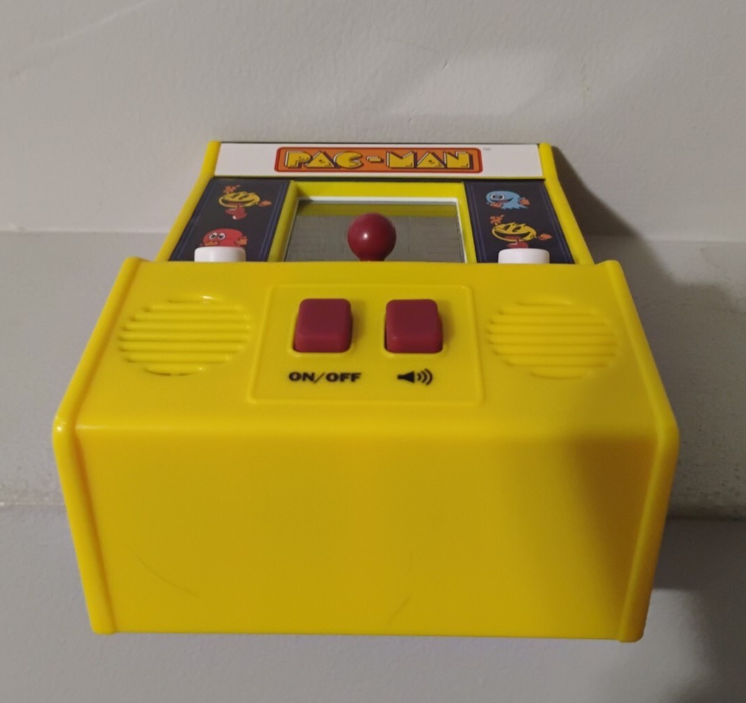 Bandai Namco Classic Pac-Man Retro Mini Handheld Arcade Game WORKS