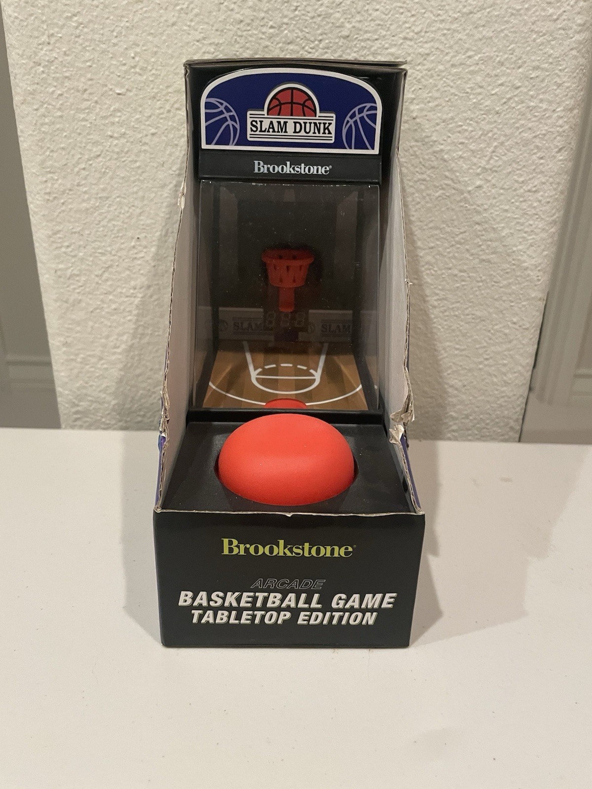 Brookstone Slam Dunk Basketball Game Tabletop Edition Digital Scoreboard New