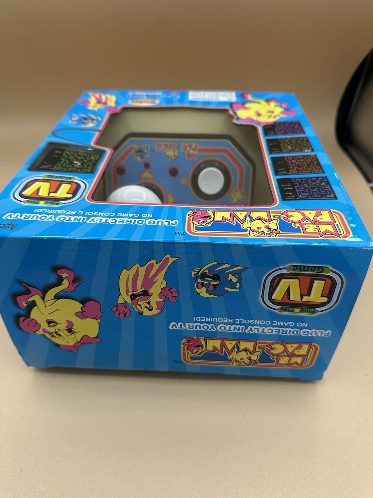 Ms. Pac-man ORIGINAL BOX OF 1993 PLUG DIRECTLY INTO TV Brand New