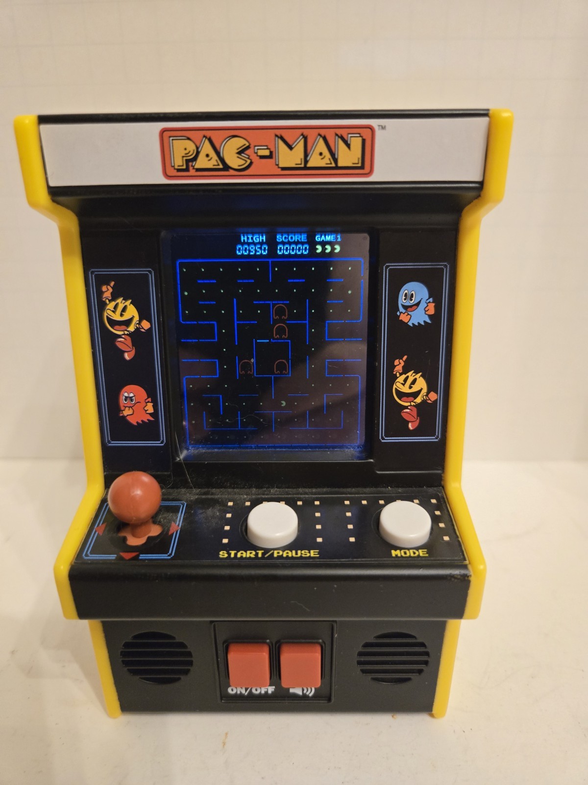 Pac-Man Mini Arcade Replica by Basic Fun Bandai Namco Battery Operated #09562