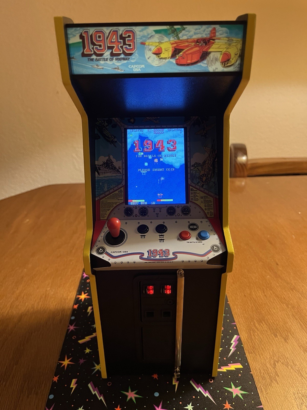 New Wave Toys 1943 Replicade 1/6 Scale Arcade Arcade machine