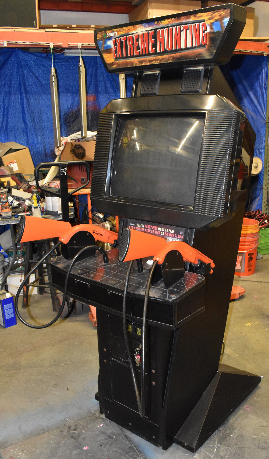 EXTREME HUNTING ARCADE MACHINE by SAMMY USA 2000 (Excellent Condition) *RARE*