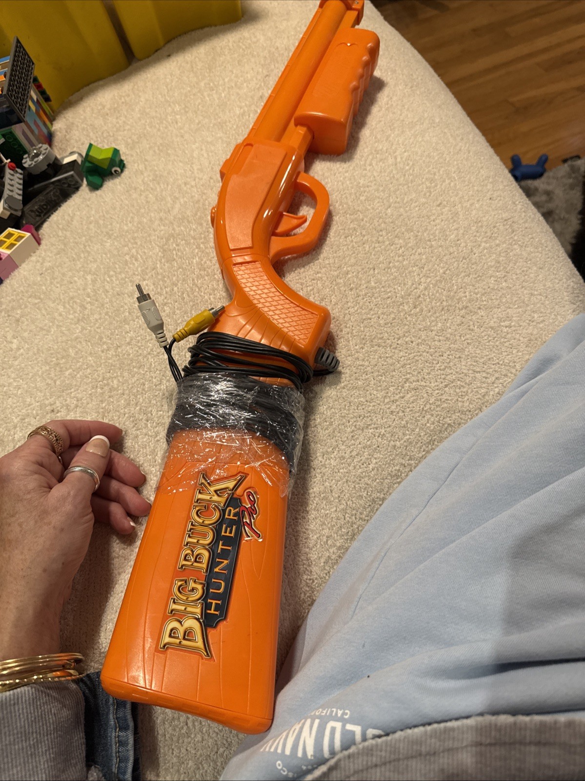 Big Buck Hunter Pro. Plug & Play, TV Video Game Gun Controller. Rifle gun only