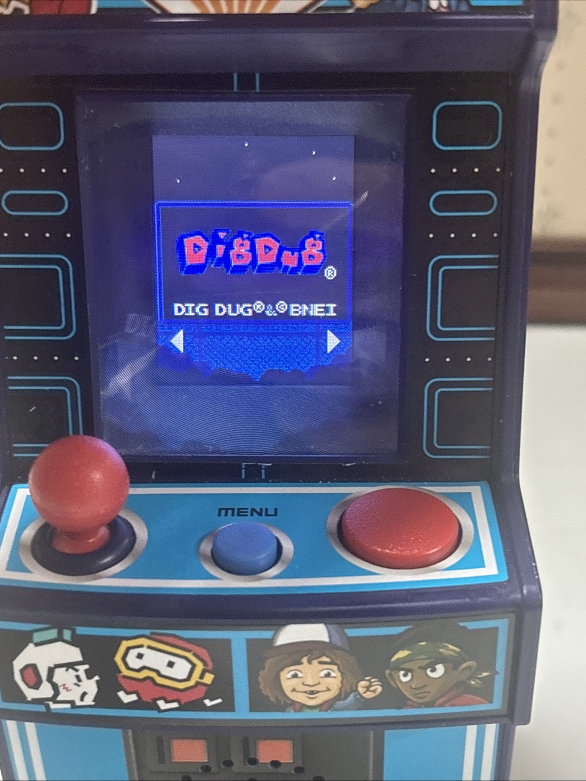 STRANGER THINGS PALACE ARCADE HASBRO MINI GAME Unit Many Games Tested And Works