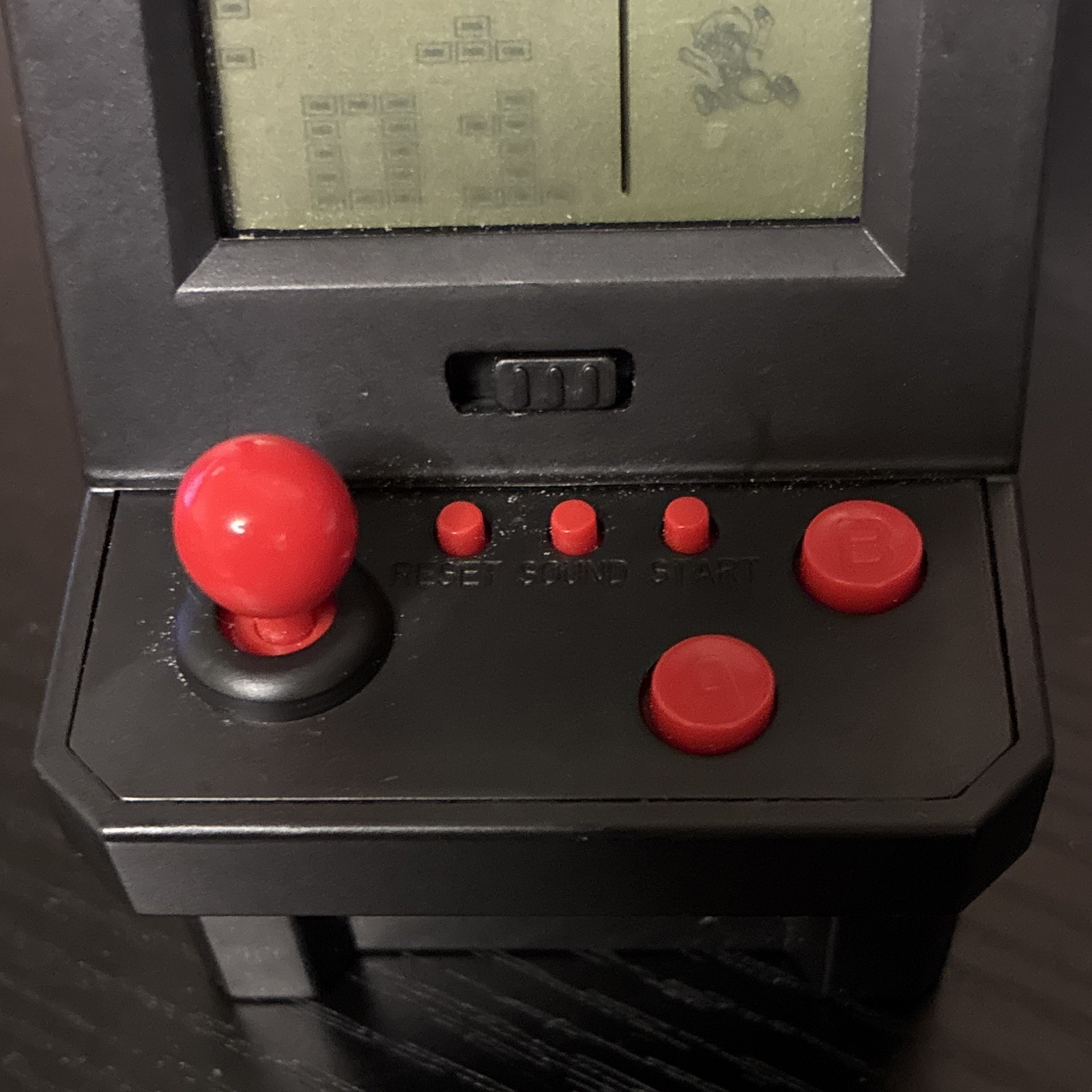 Retro Arcade 100 Exciting Games Mini Plastic Game Machine