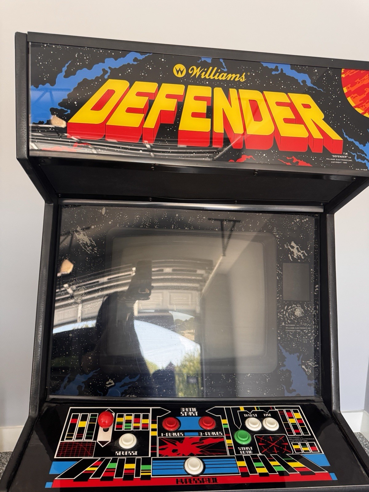 DEFENDER 1980 Original Video Arcade Game Gr1
