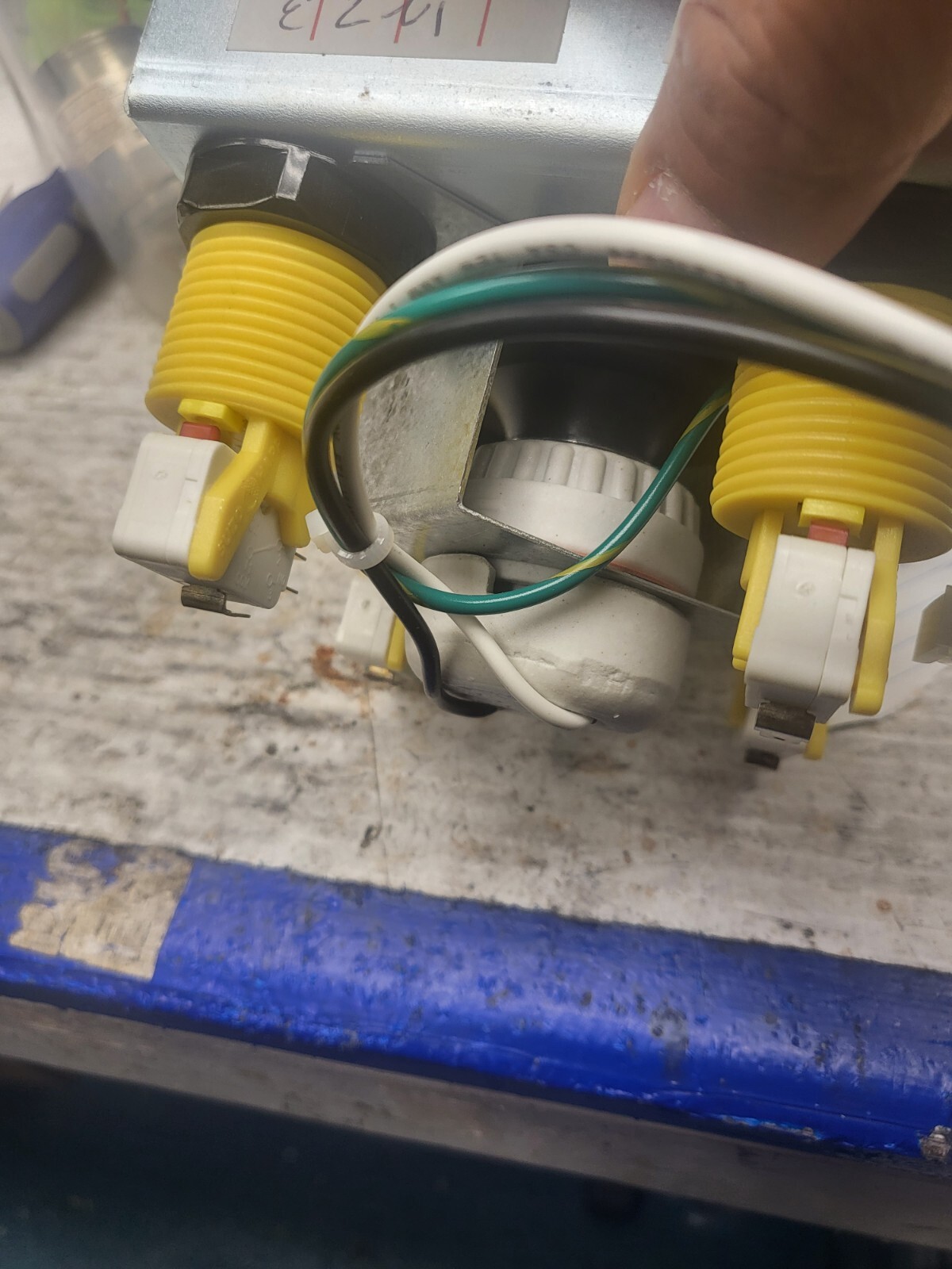 megabutton assembly with light.