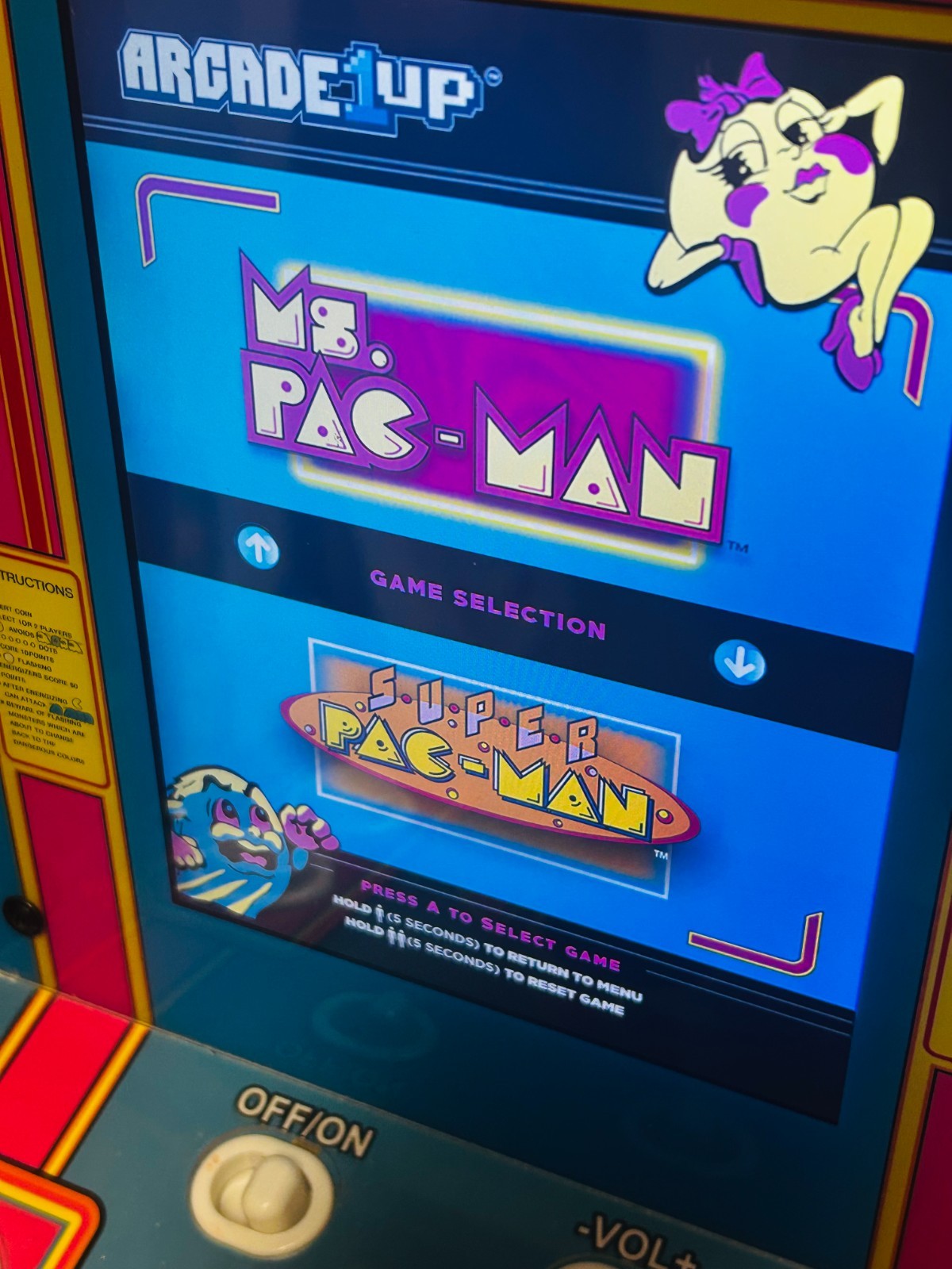 Arcade 1up 8296 Ms Pac-Man & Super Pac-Man 16″ Countertop Arcade Machine w/Box