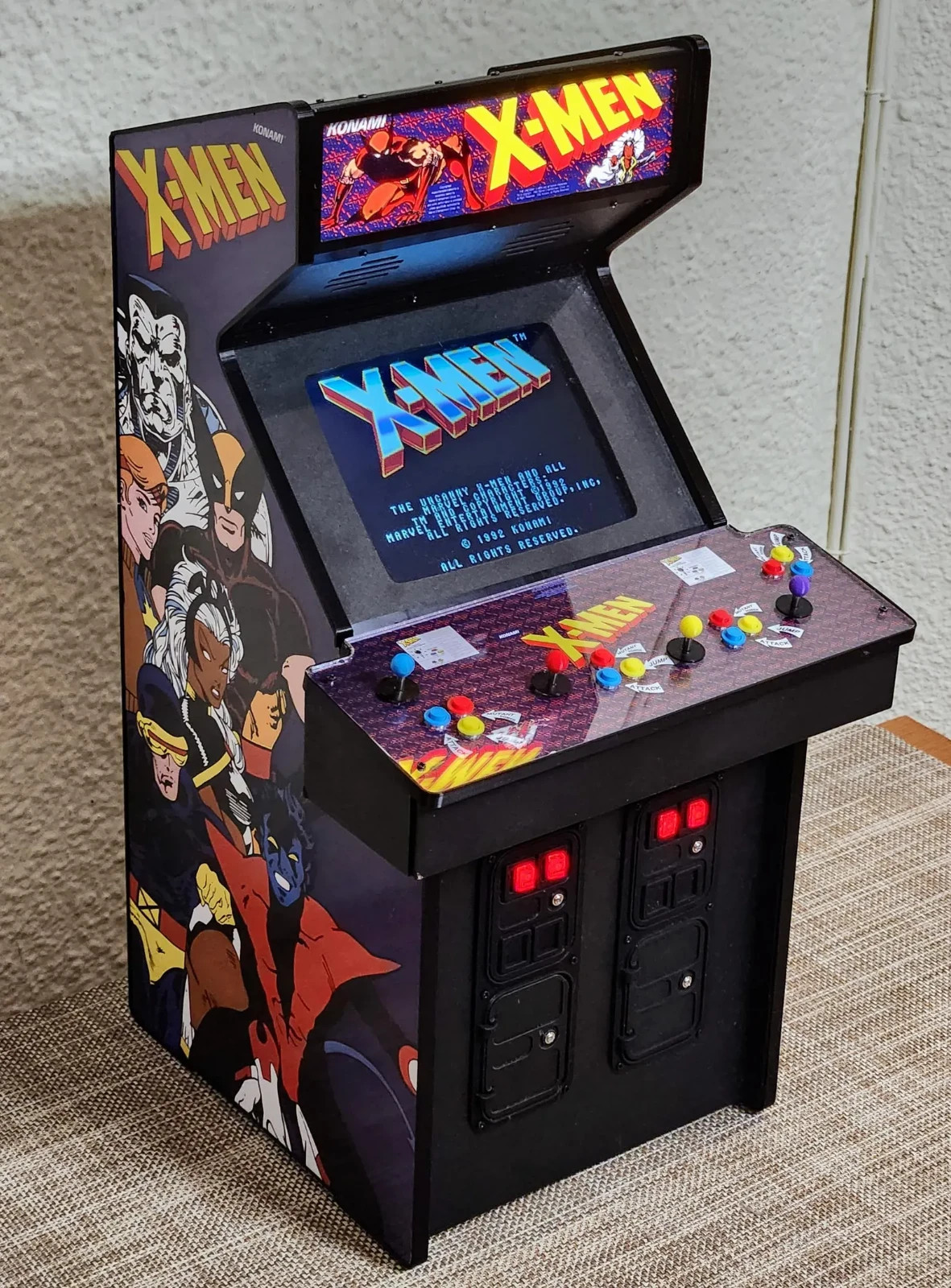 1:4 Scale X-MEN Arcade Cabinet – Playable Miniature