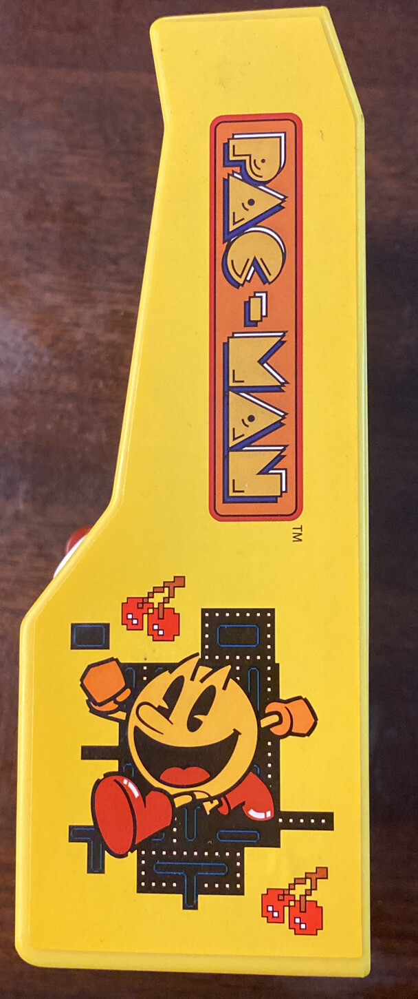 Pac-Man Handheld Arcade Game Pac Man Machine Bandai Namco 09521 Works Great!!!!