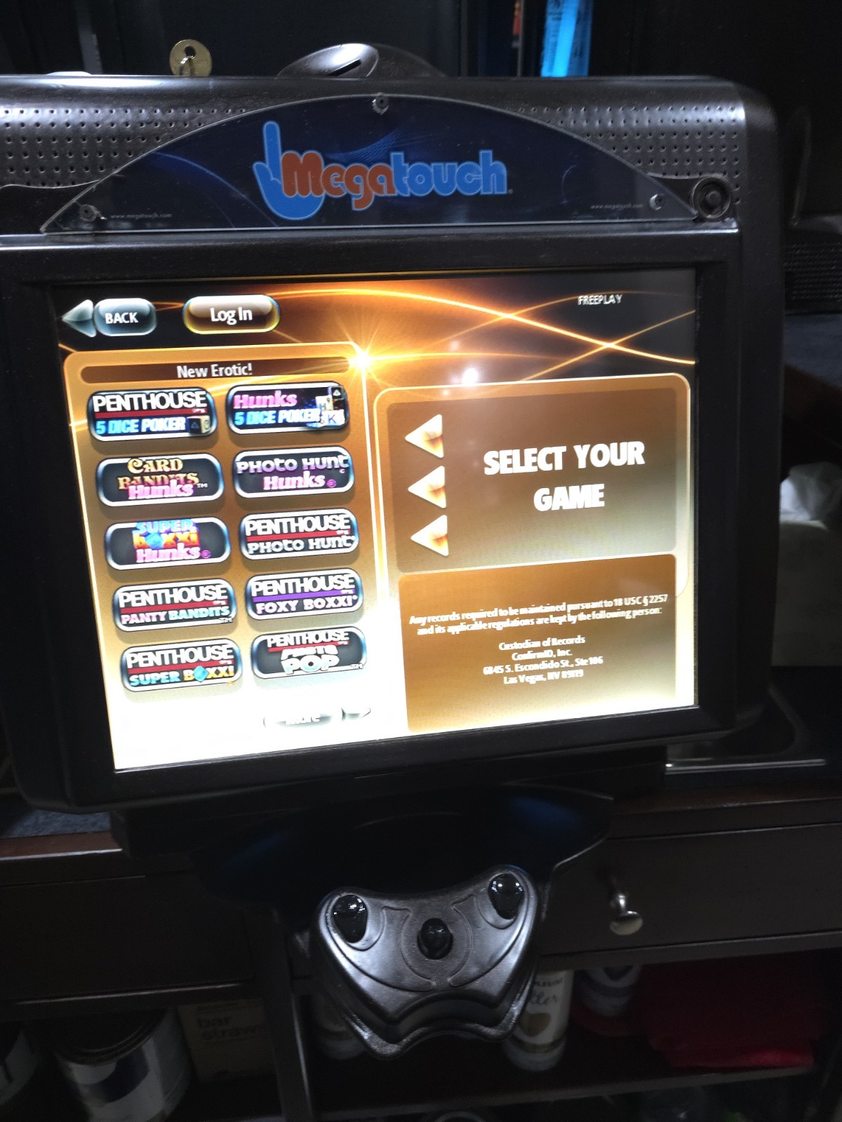 Megatouch Ion 2014 Touchscreen Game. MegaTouch Repair Service in Chicago Area!