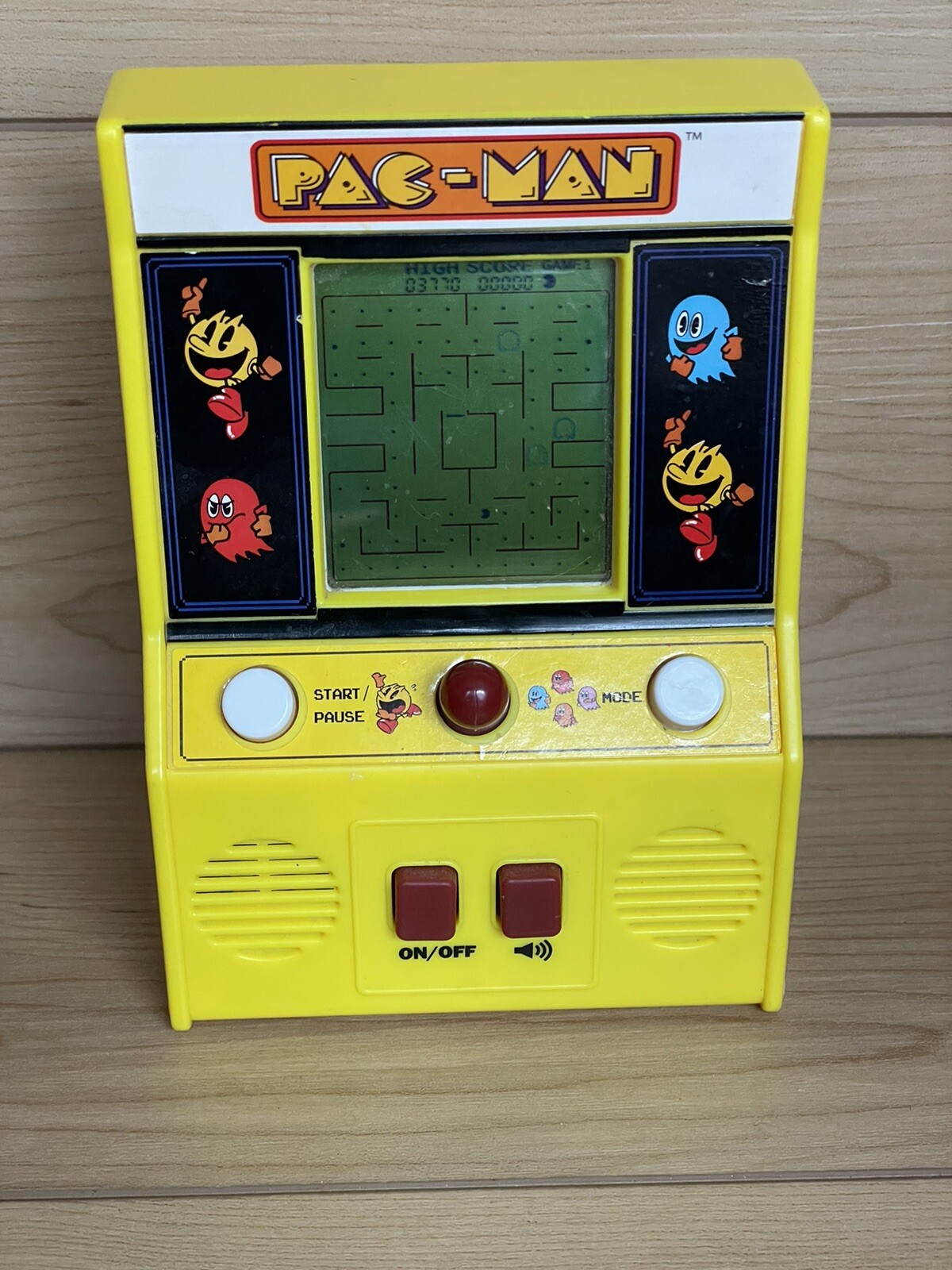 Pac-Man Mini Arcade Handheld Game Pacman Machine Yellow Tested Works-b-i4-c