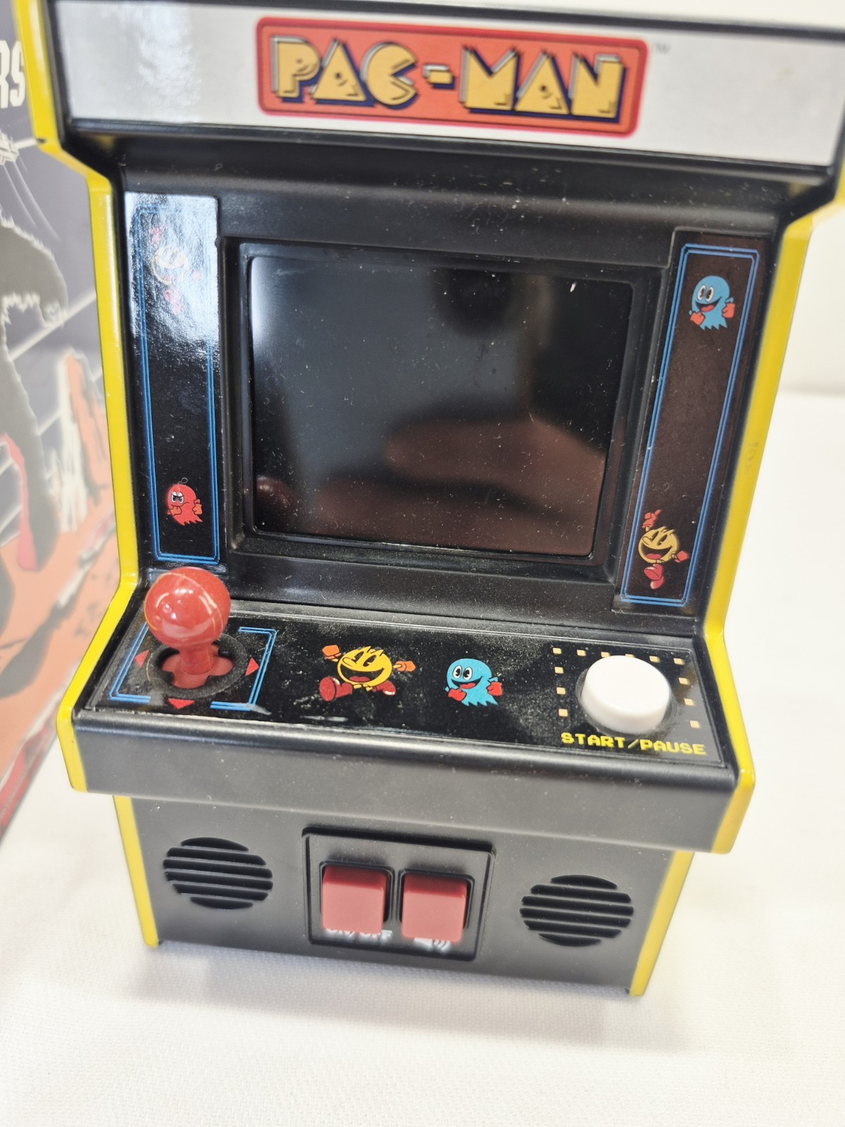 My Arcade Space Invaders & Pac-Man Micro Player miniature retro arcade machine