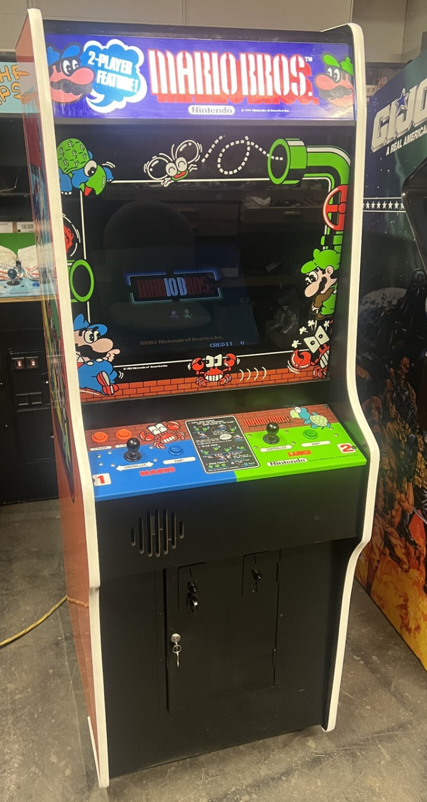 MARIO BROS ARCADE MACHINE by NINTENDO 1983 (Excellent Condition) *RARE*