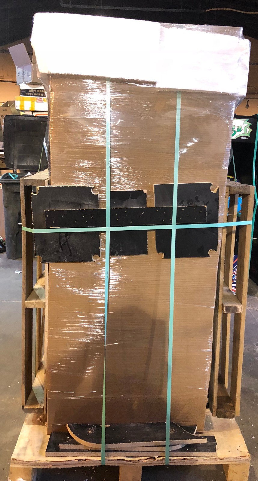 Ms Pacman Arcade Game, Lots Of New Parts,Free shipping