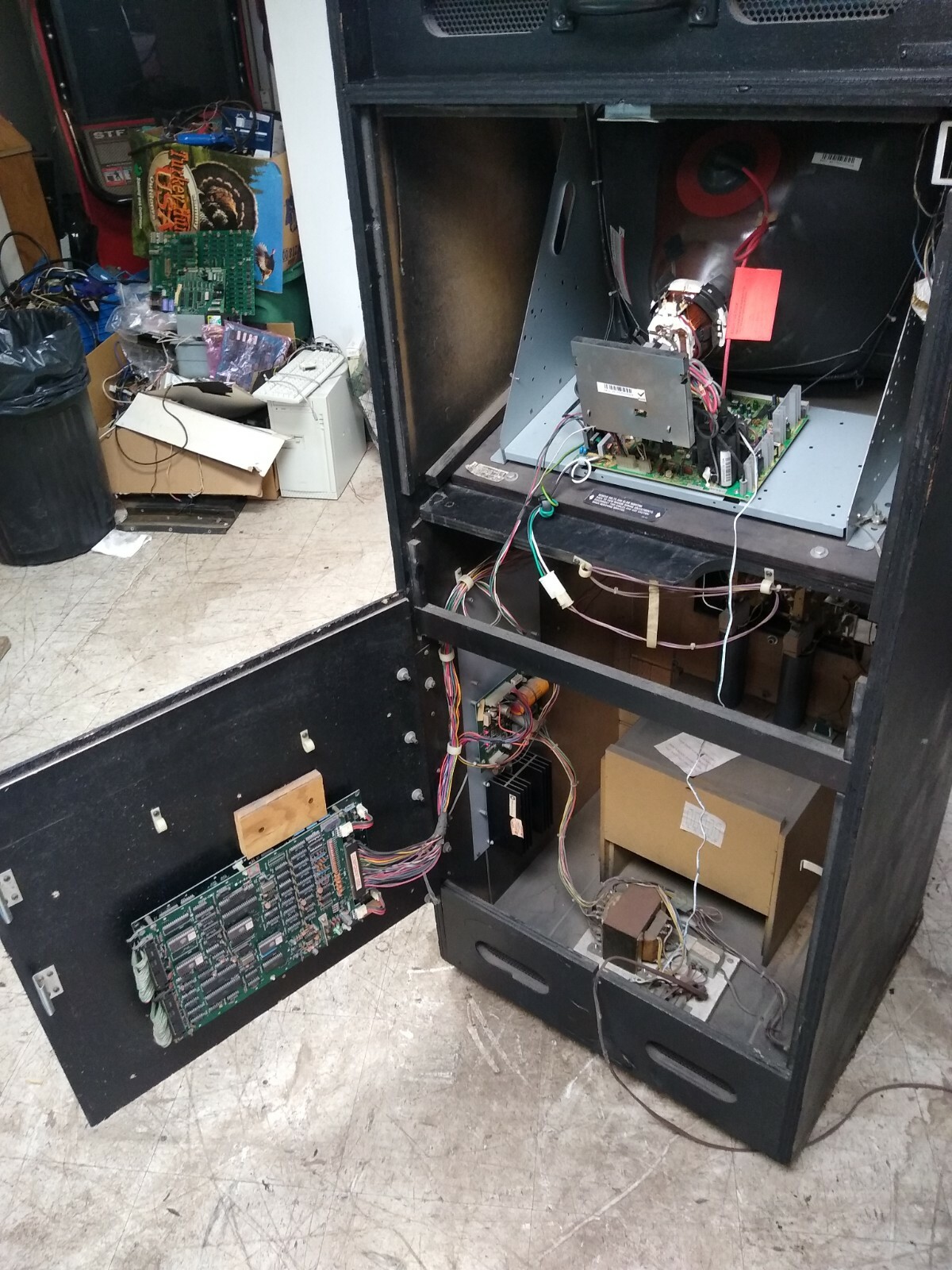1988 Irem/Data East VIGILANTE beat-em-up video arcade game – FREE SHIPPING