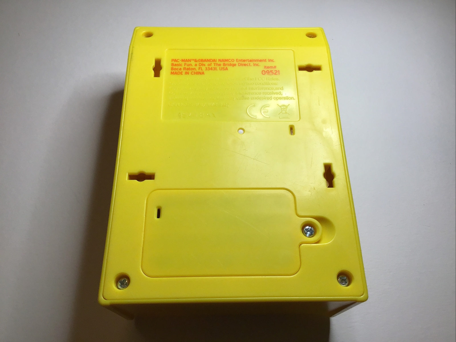 Pac-man Mini Hand Held Video Arcade Yellow Still works!