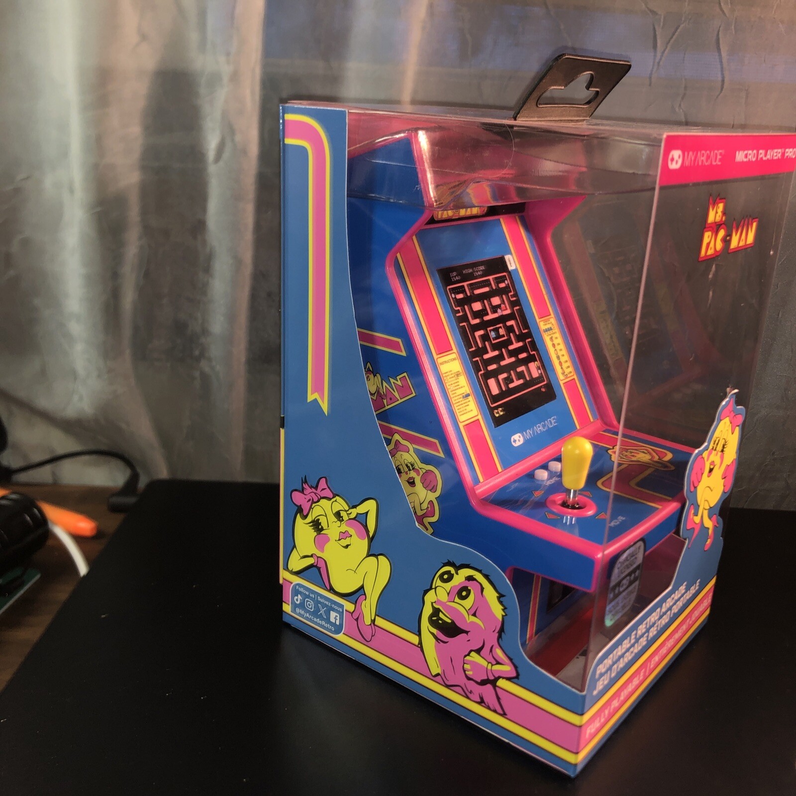My Arcade Ms. PAC-Man Micro Player Pro Portable Retro Arcade Bandai Namco!