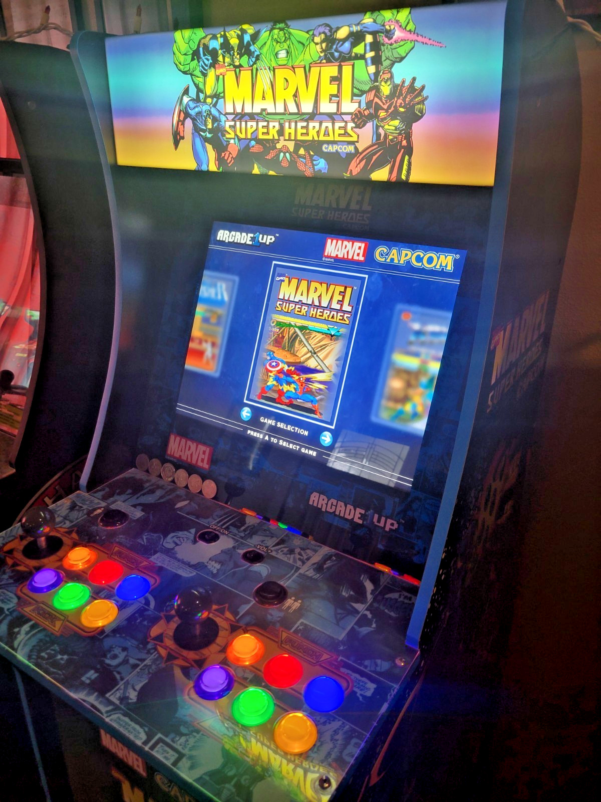 ARCADE1UP MARVEL SUPERHEROES 3-IN-1 CAB W/RISER & LIT “INFINITY STONE” BUTTONS