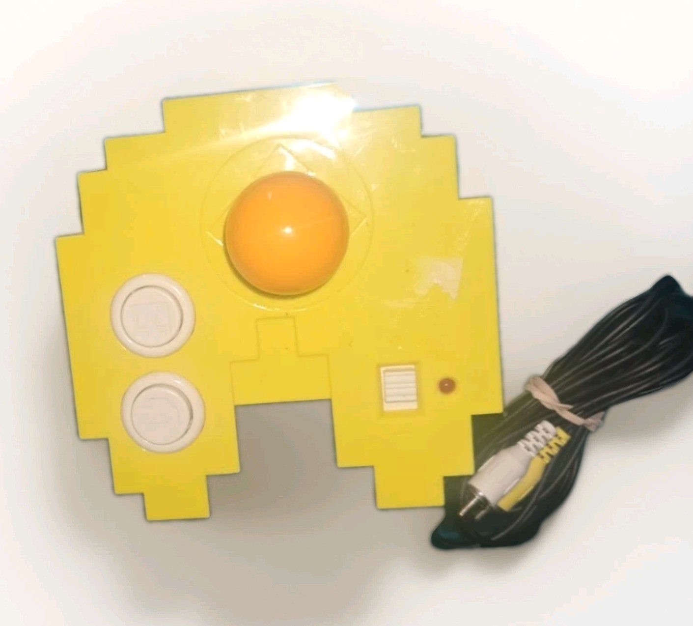 2012 Namco-Bandai Pac-Man RCA Connect & Play Joystick 12-Preloaded Retro Games