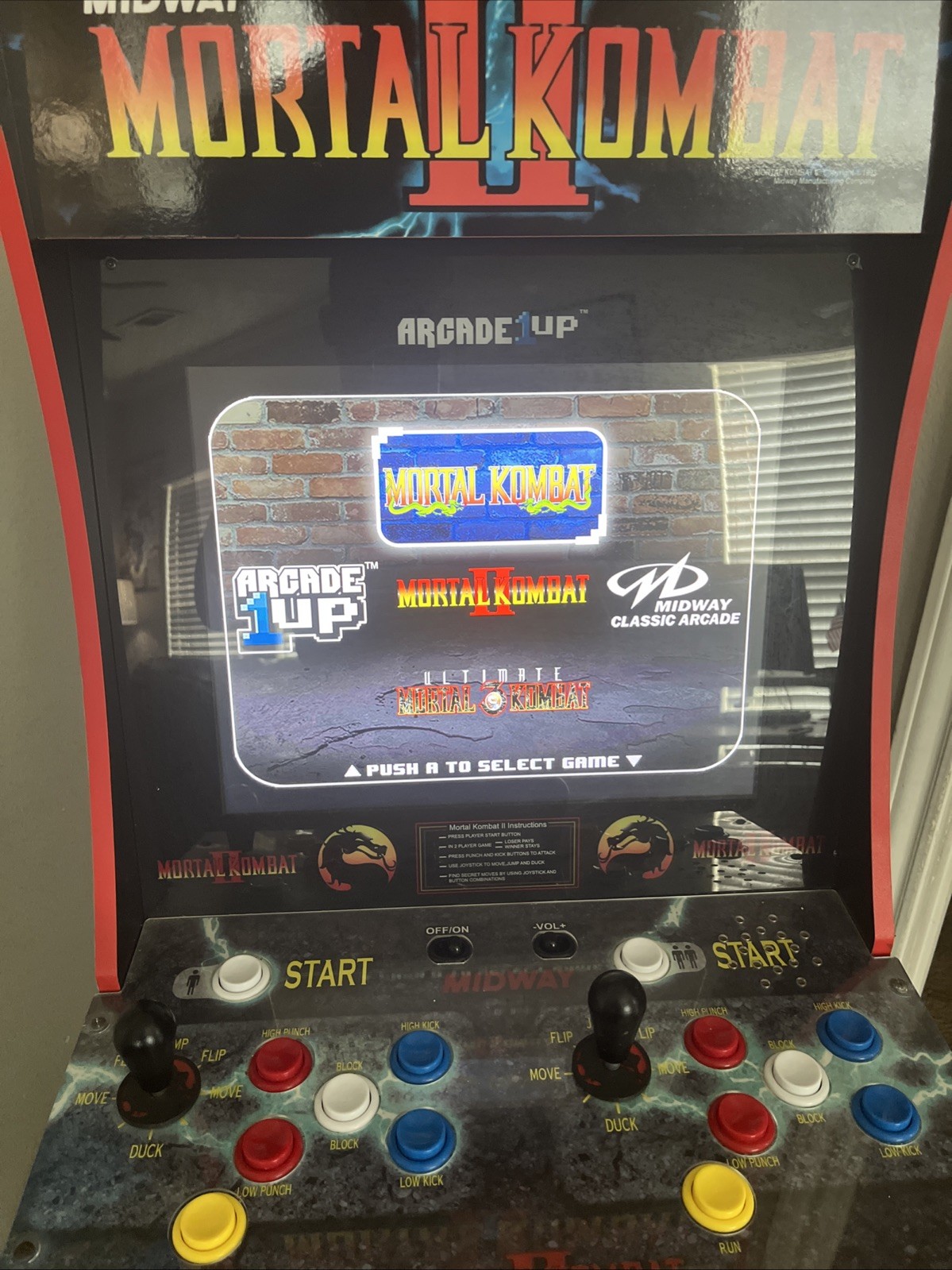 Mortal Kombat Arcade1Up Cabinet – 1 2 & 3 Games + Riser, Mint Condition
