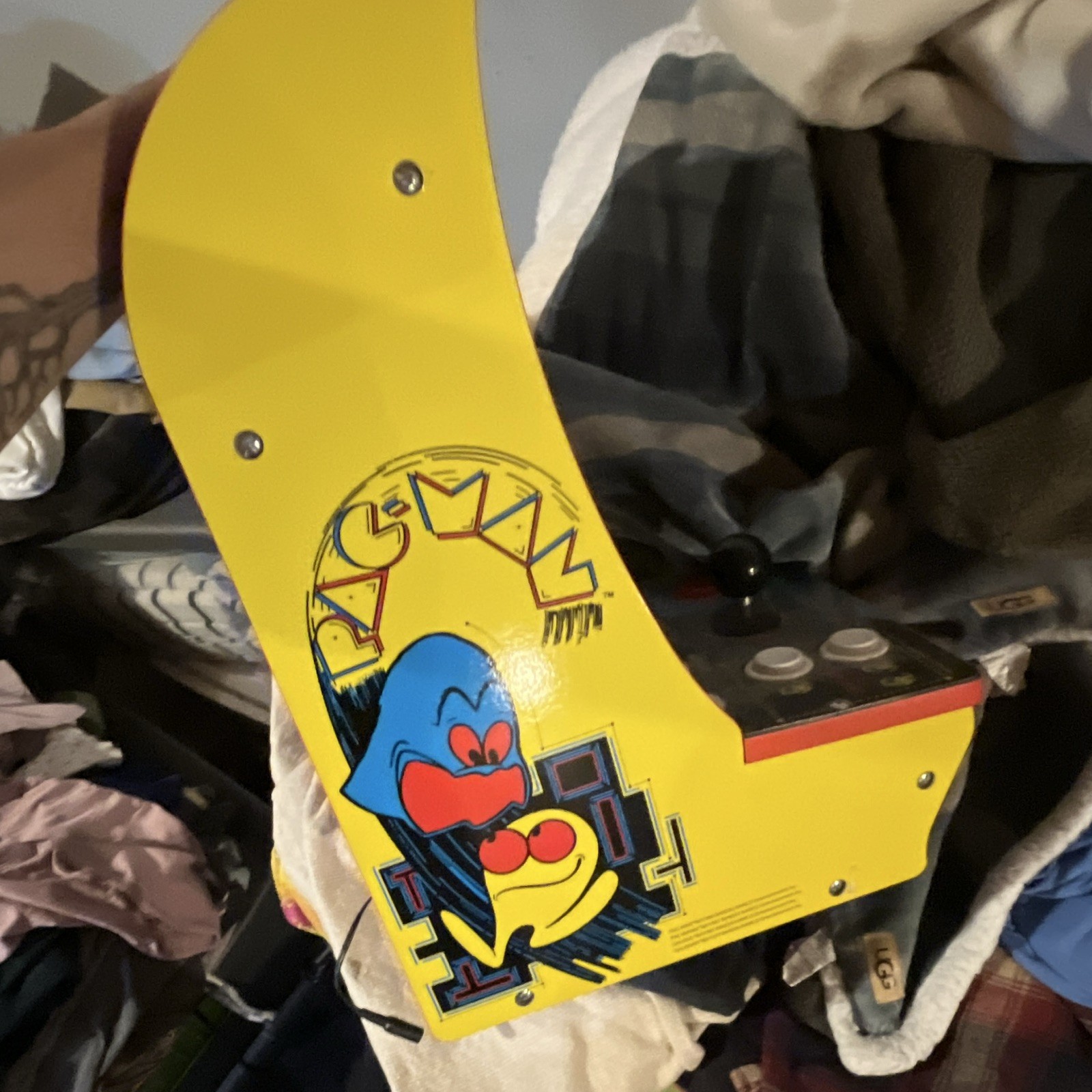 Arcade1Up Pac-Man Countertop Video Arcade Game Cabinet Reproduction