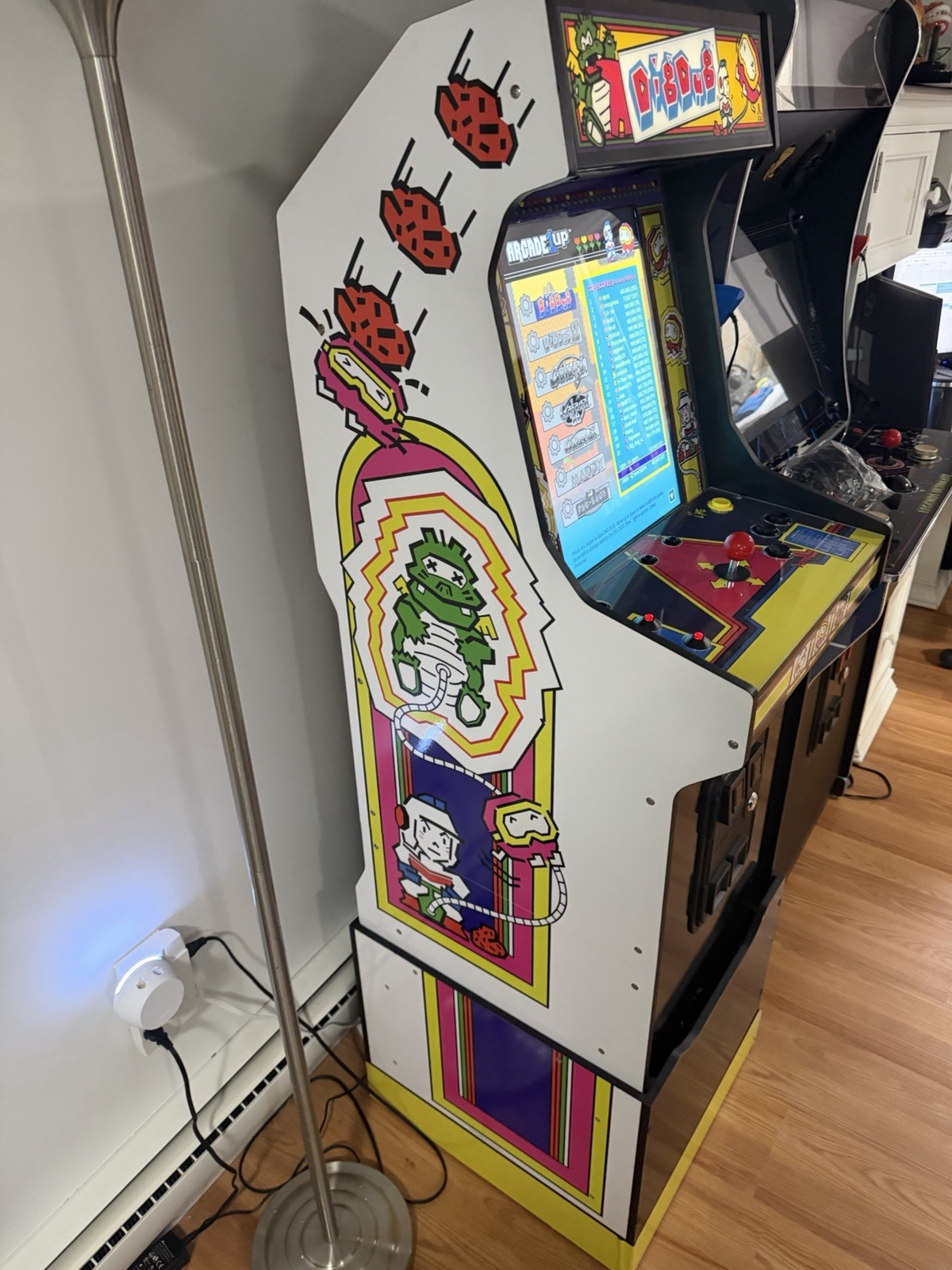 Arcade1Up Dig Dug Arcade 19” BuyStuff Screen Szabo’s Marquee Upgraded