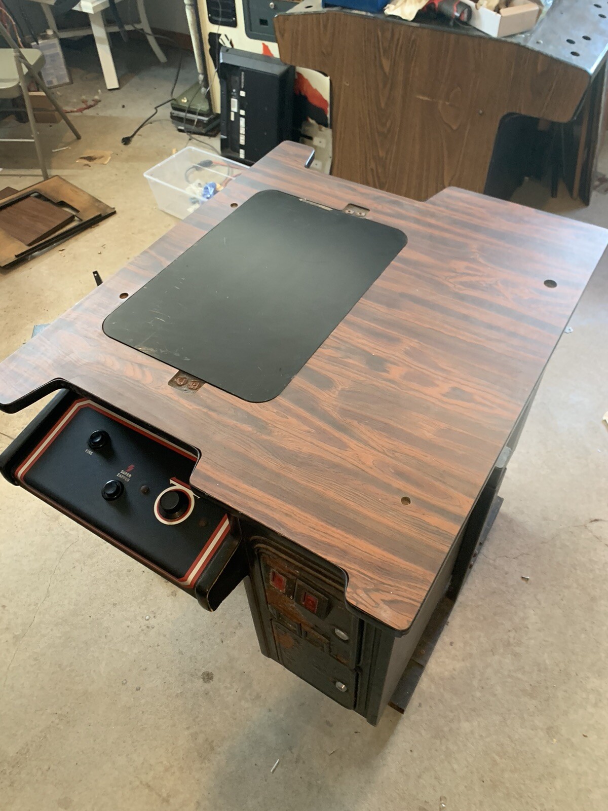 Empty Vector Cocktail Arcade Cabinets Space Duel, Tempest