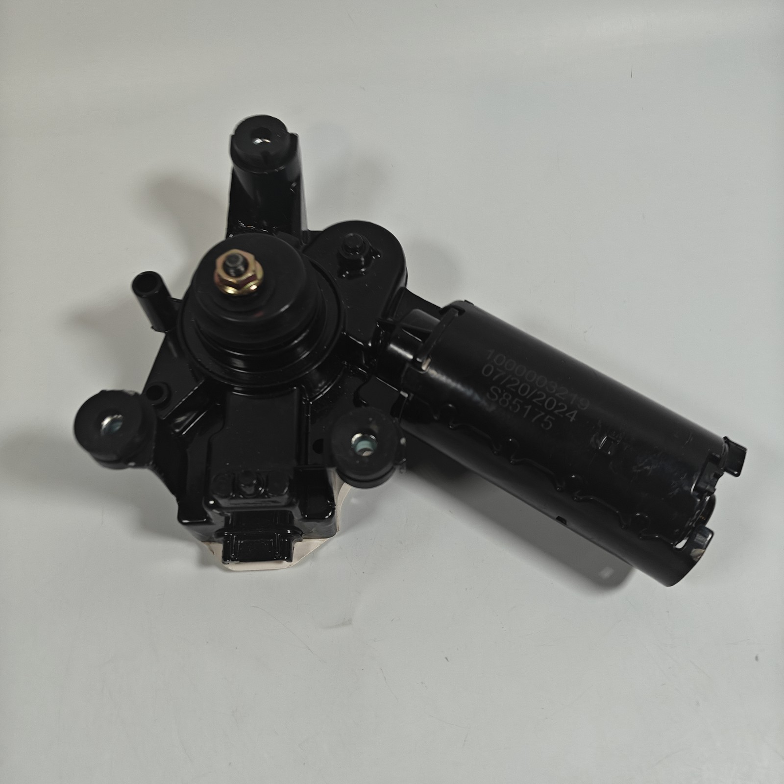 OEG Parts New Windshield Wiper Motor Compatible with Chevrolet Corvette 84-88