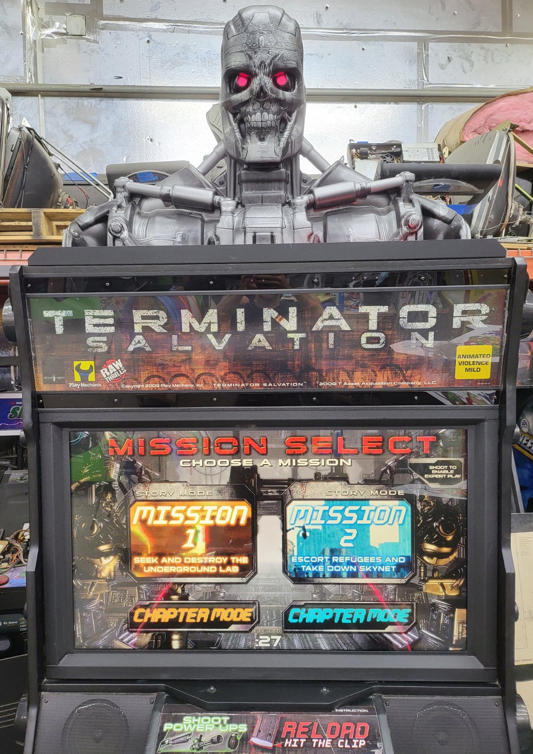 TERMINATOR SALVATION Full Size Arcade Gun Shooting Video Game Machine – 42″ LCD